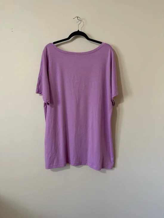 Women’s Lavender V-Neck Tee with Colorful Pumpkin Graphic - Picture 2 of 3